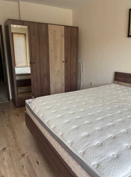 Тристаен апартамент под наем в жк. Витоша