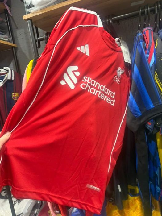 Продам футбольные формы Adidas
