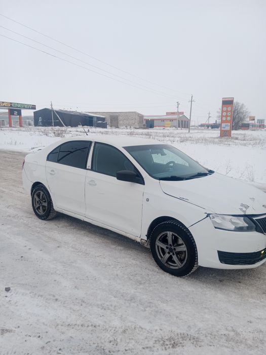 Продам Шкода рапид