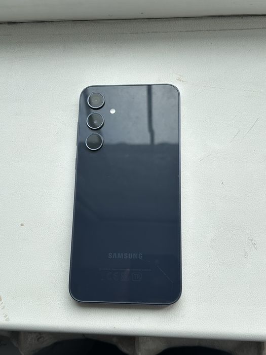 Samsung A 35  128 гб