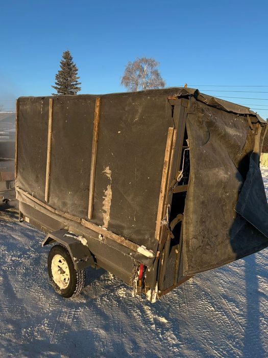 Продам прицеп коневозка