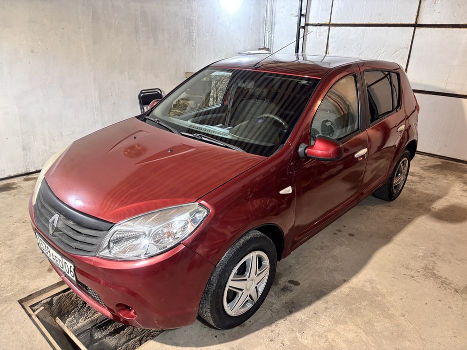 Продам машины 2011