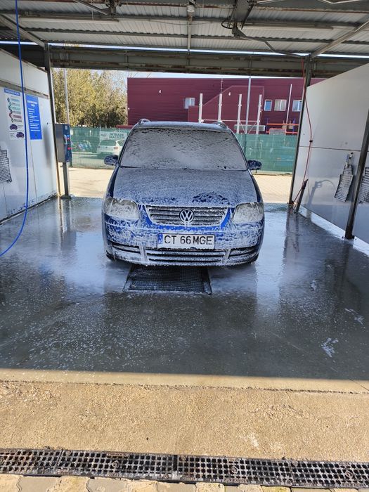 Vw touran  de vânzare!!!