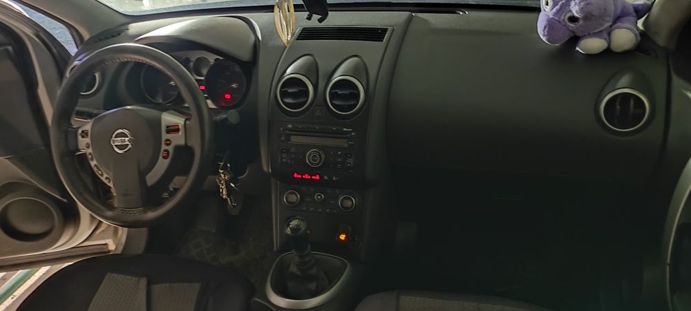 Nissan Qashqai J10  2.0 dci