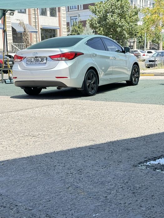 Hyundai Elantra.