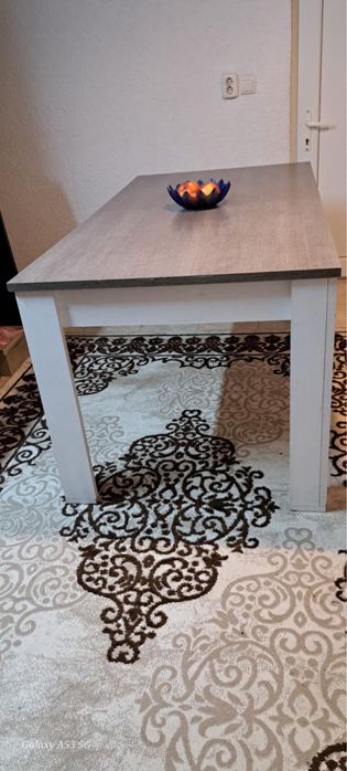 Трапезна разтегателна маса