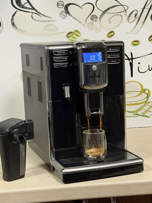 Кафемашина кафе автомат Philips Latte go с гаранция