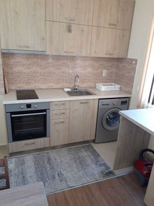 Дава се под наем Двустаен апартамент в Бургас, Сарафово - 75 кв.м за 127.5 € - Снимка #10