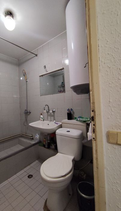 Продава се Тристаен апартамент в Шумен, Болницата - 72 кв.м за 886 €/кв.м - Снимка #3