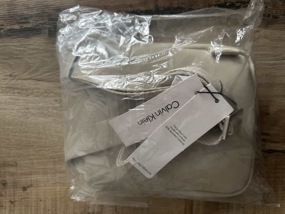 Geanta barbati Calvin Klein crossbody