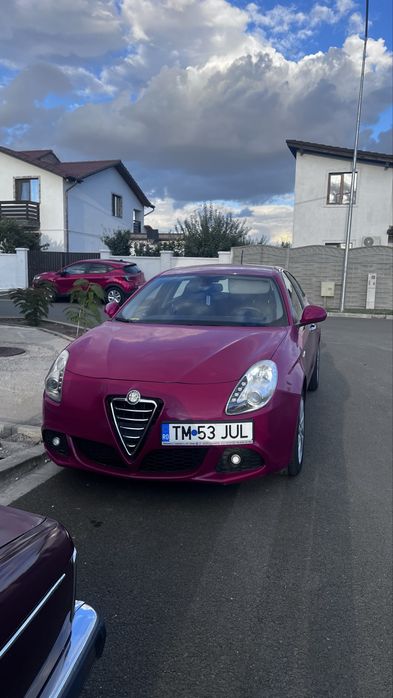 ALFA ROMEO Giulietta 2011 — imagine 2