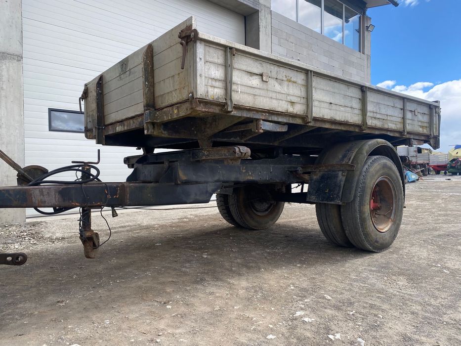 Remorca basculabila pe 3parti 8.5 tone