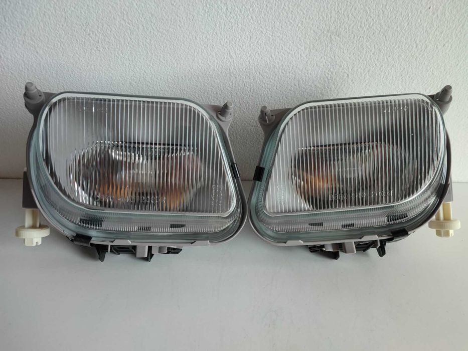Халогени Мерцедес Е класа 210 W210 Mercedes e 96-99г Нови Стъклени