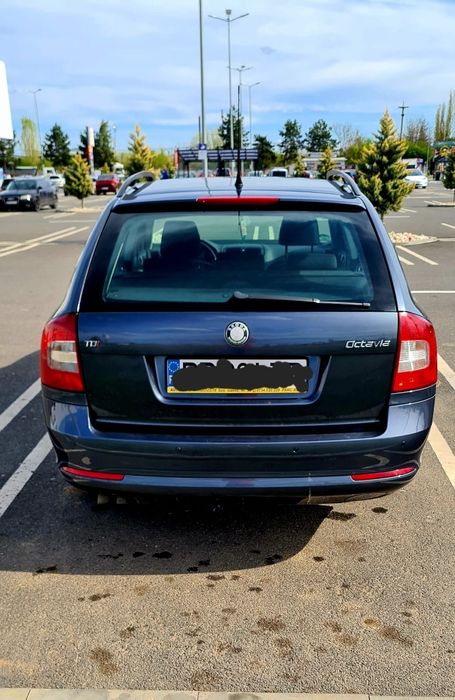 Vând Skoda Octavia 2 Facelift