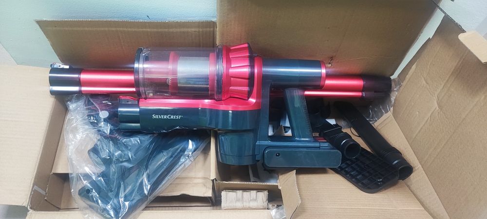 Aspirator silvercrest pe acumulator