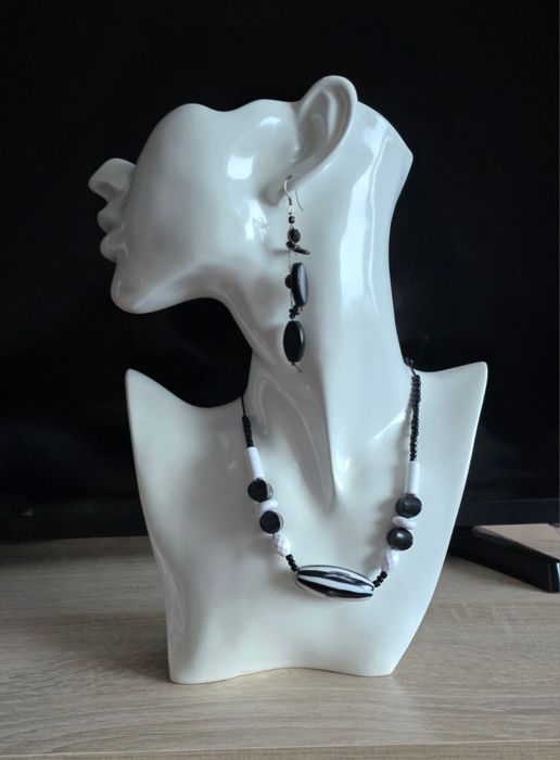 Бюст для украшений