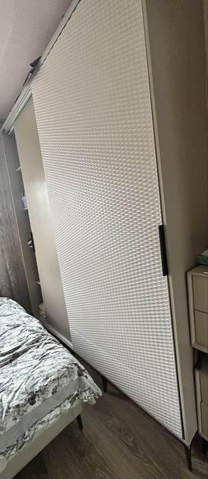 Продам раздвижной шкаф