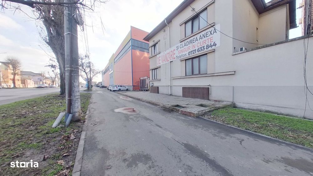 Clădire emblematică  cu 13 cam pe Victoriei ideal locuit/clinică/sediu