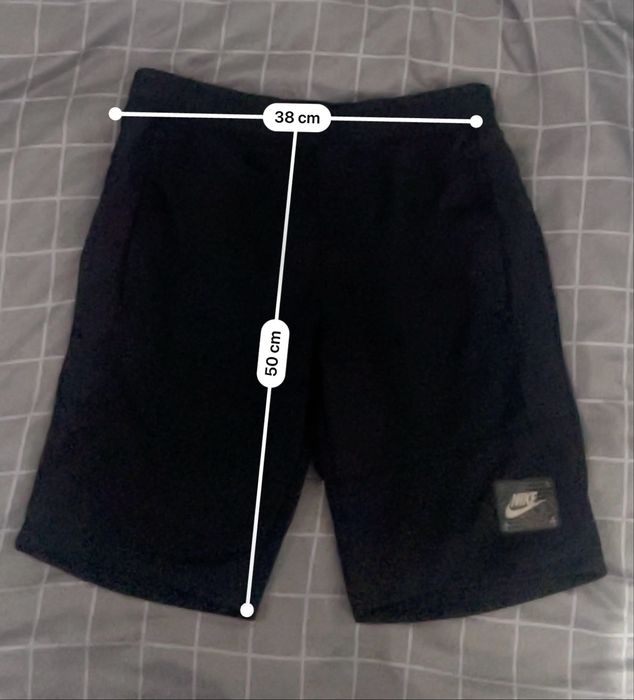 Pantaloni scurti nike air max