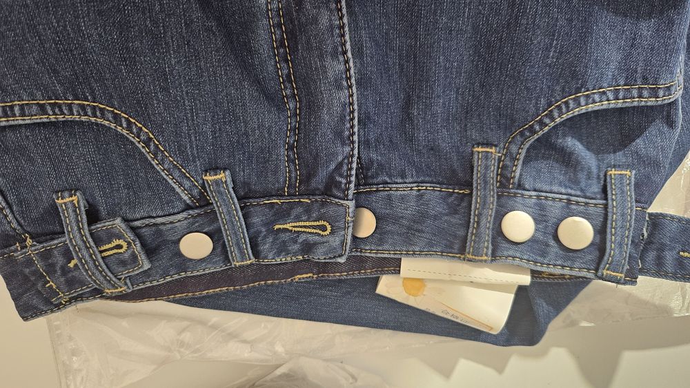 Продаётся джинсы