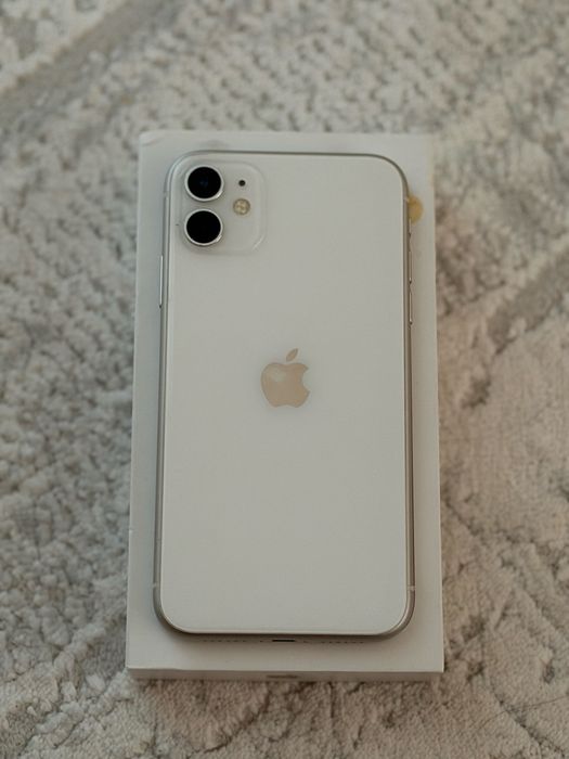 Iphone 11 128 GB 73% white 16.3 версия