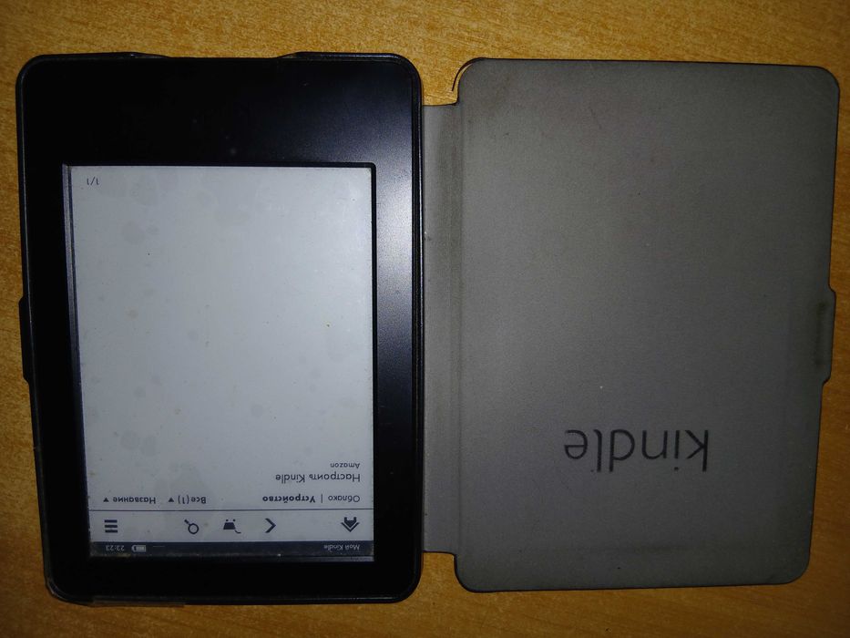 Електронен четец на книги  Kindle 6"