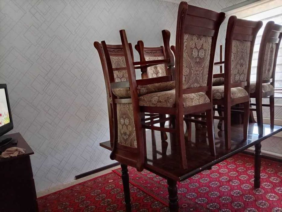 Уй сатылады (Саманбай, жолдын бойы)