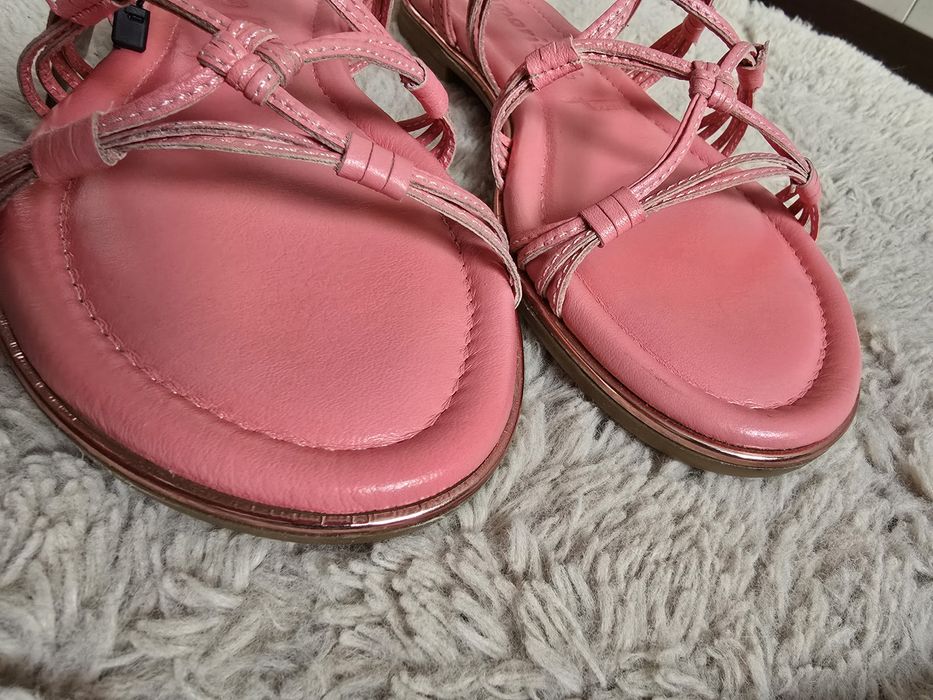 Sandale din piele naturala Tamaris