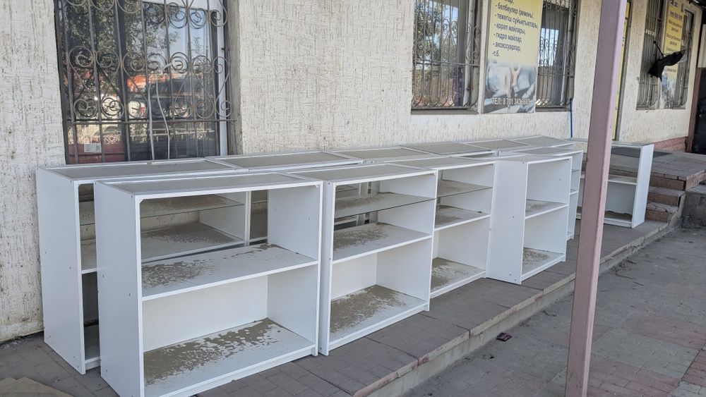 Продам витрины СРОЧНО
