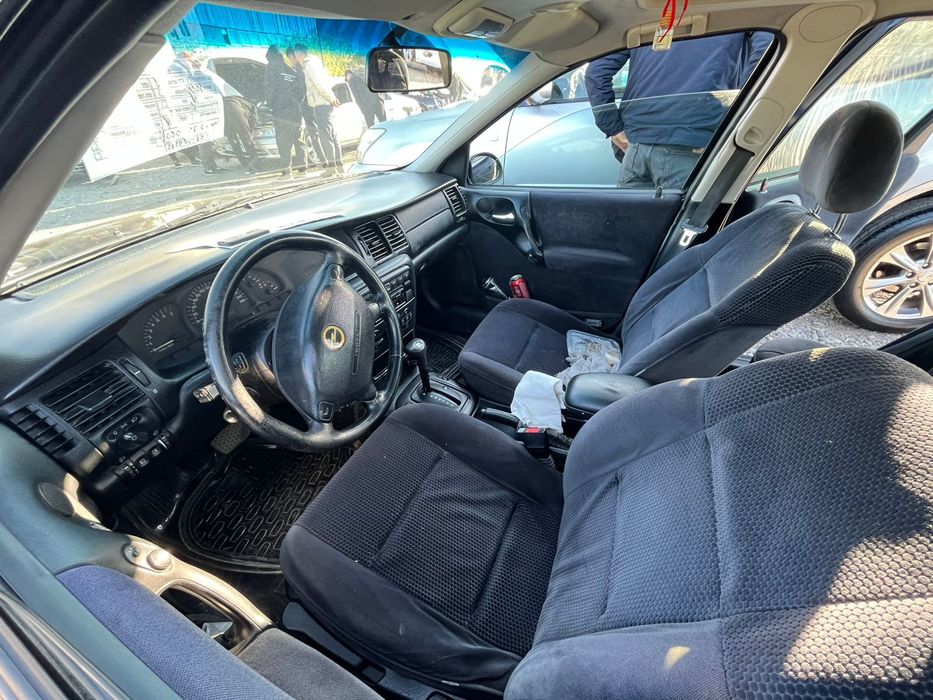 Opel vektra b2001 ж автомат