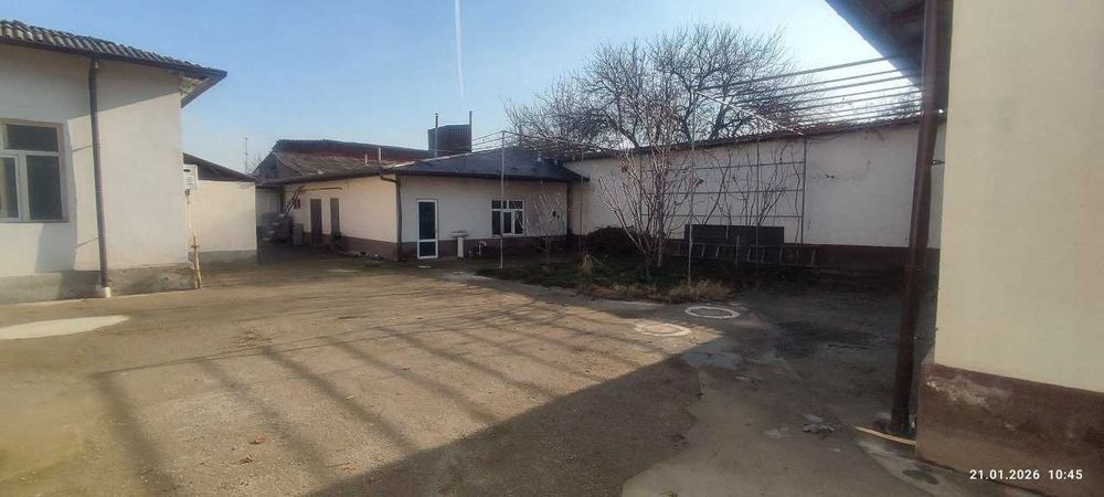 Продаётся  помещение  Зангиатинский район