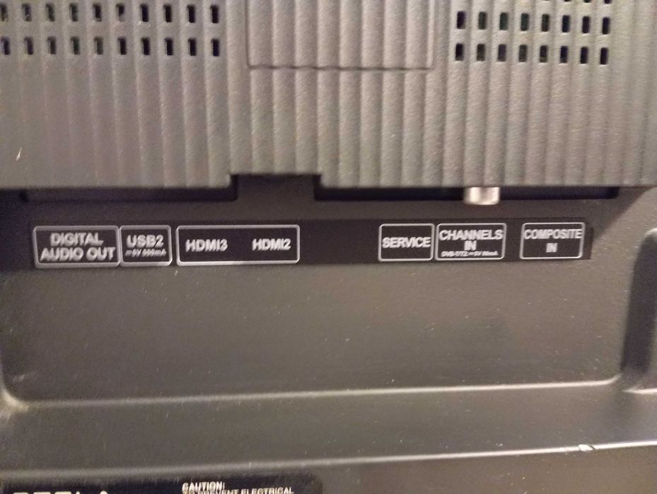 Smart TV LED de 43 inch (109 cm), Tesla