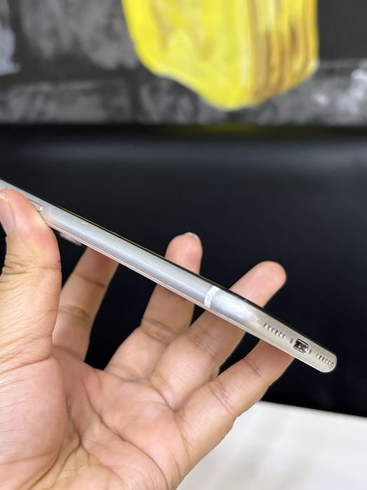Iphone SE 2020/64гб/
