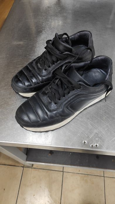 Кроссовки кожаные