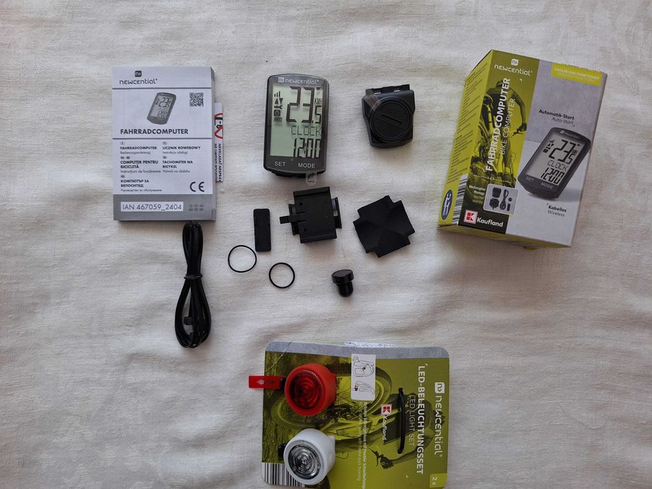 Bicicleta - Ciclocomputer Wireless + set de lumini cu două unități (Noi)