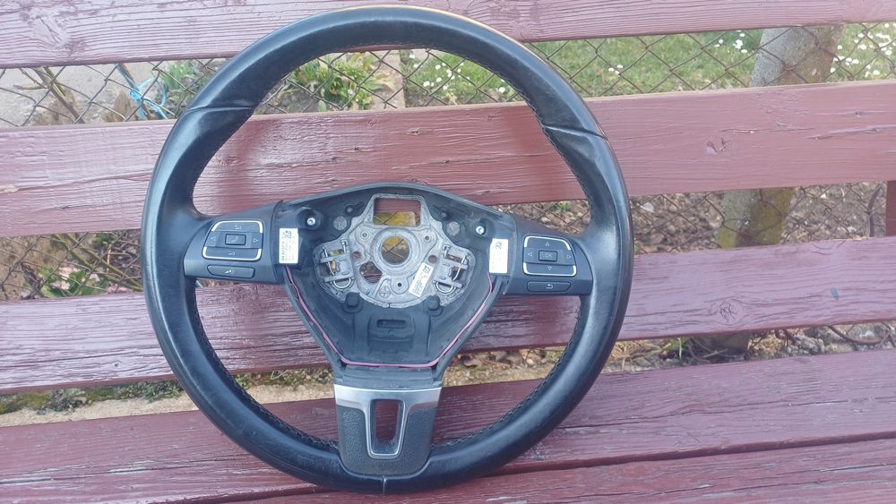 Мултиволан за пасат б7,CC golf 6