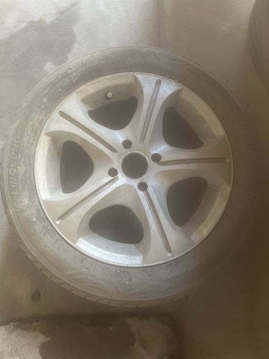 Диска сотилади размери 15