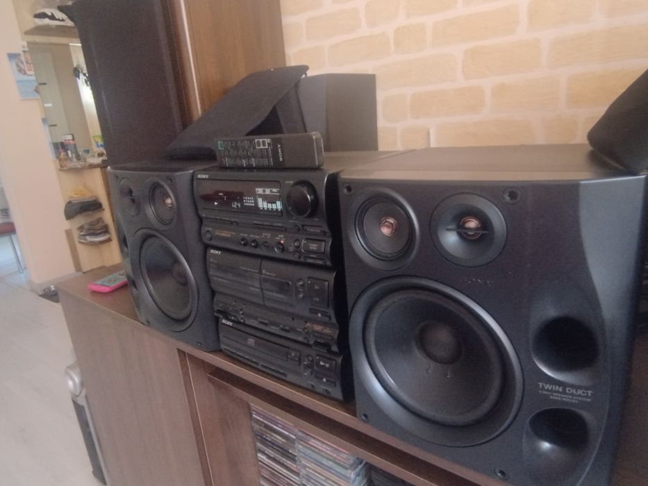 Музыкальный центр Сони