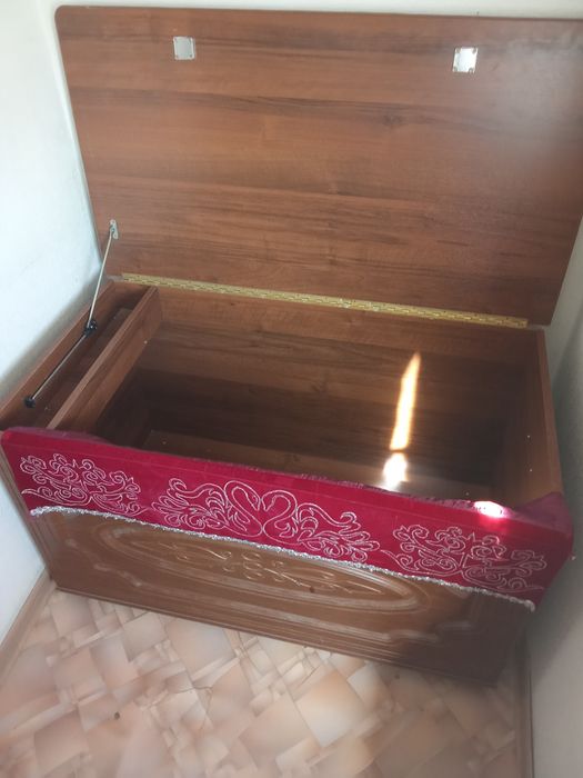 Продам сундук для дома