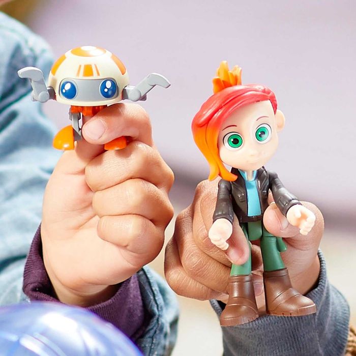 HASBRO STAR WARS Young Jedi Голям Летящ Космически кораб с 2 фигурки