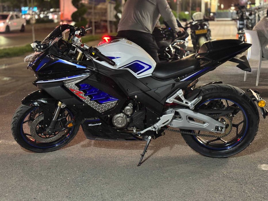 400 куб инжектор, Quick shifter, ABS | булиб тулаш хам бор | 200-600cc