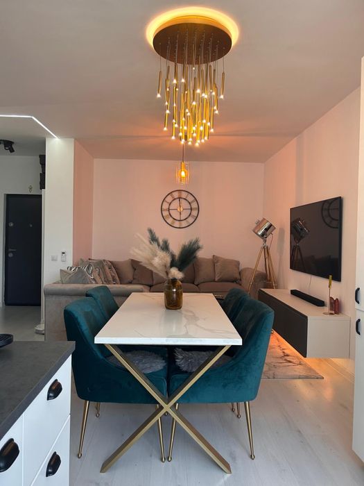 Vand/Schimb Apartament Spitalul Regional Floresti