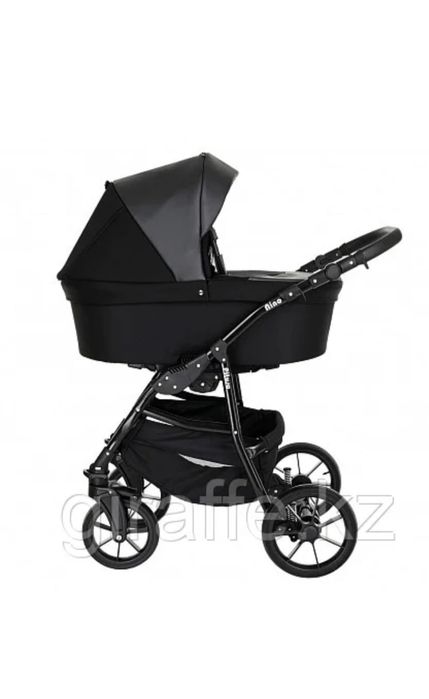 Продам детскую коляску