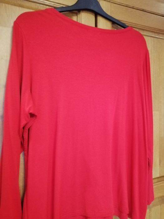 Нова българска блуза