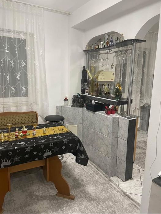 Apartament cu 4 camere