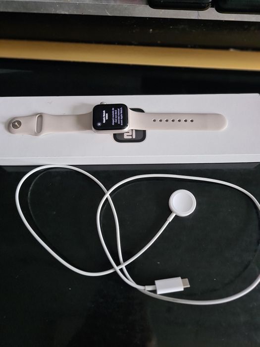 Apple watch SE2-40mm