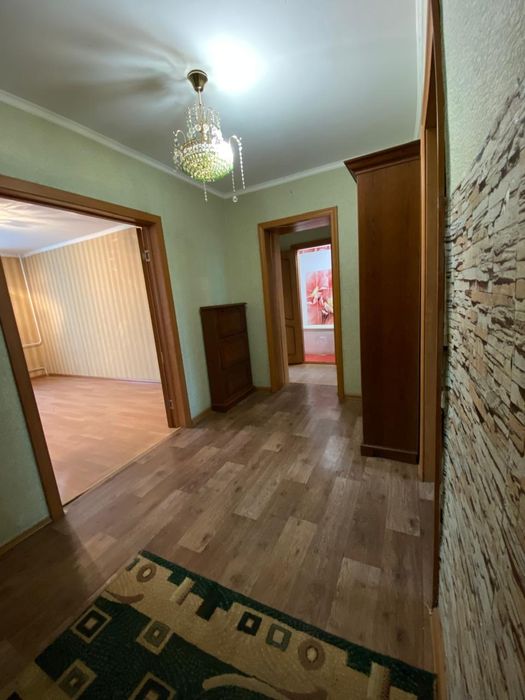 Продам 4 комн.кв, 2/5, 1997 года