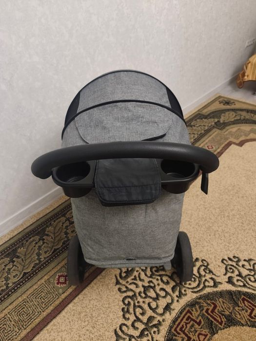 Продам коляску JOLE