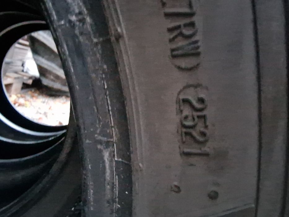 Anvelope 235/65R16C marca Continental, DOT 2021,7 mm