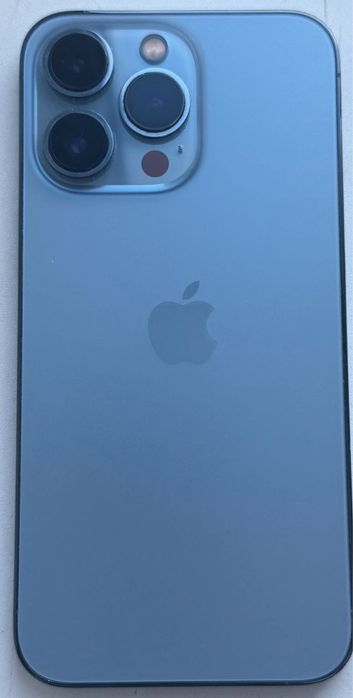 Продам айфон 13 про